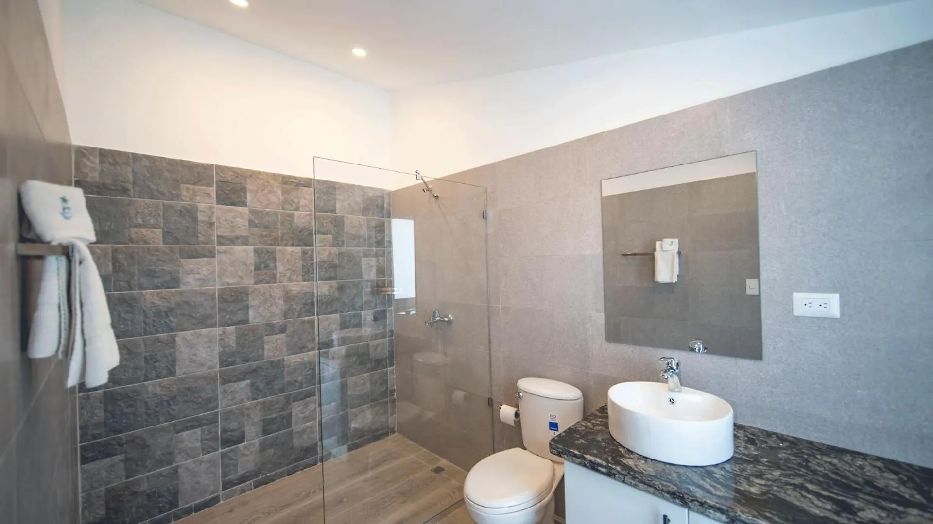 3Br Luxury Penthouse, 300M From Beach República Dominicana